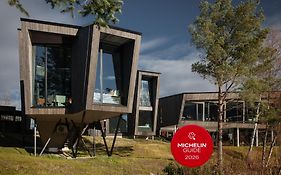 Elva Hotel
